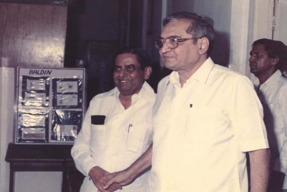 Kavi Harindra Dave & Kanubhai Mehta - 1992 - Visit Vidyamandir Trust, Palanpur